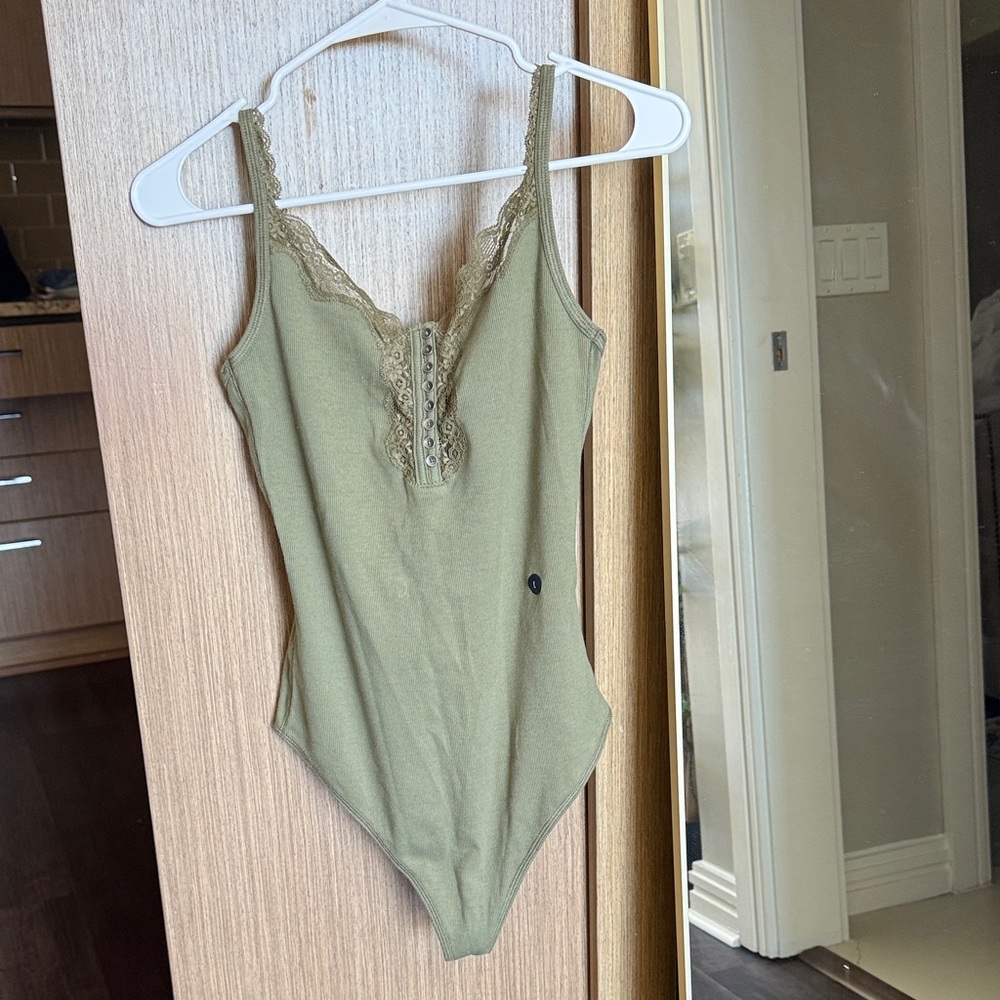 Abercrombie & Fitch Green Lace Chemise